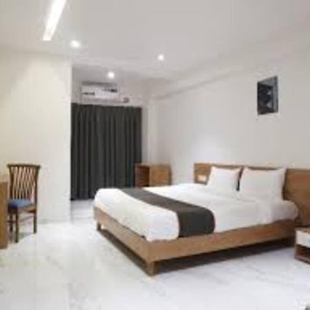 L P Regency, Pune Ngoại thất bức ảnh