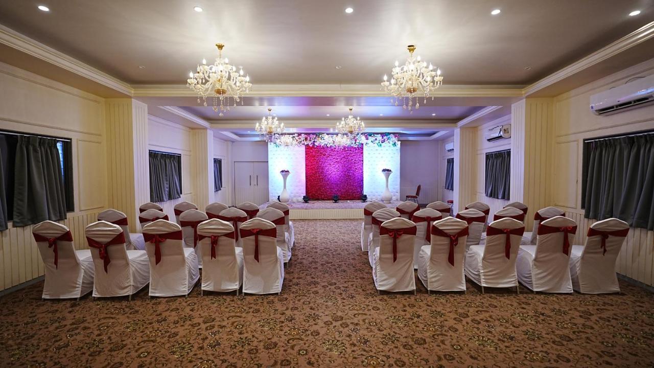 L P Regency, Pune Ngoại thất bức ảnh