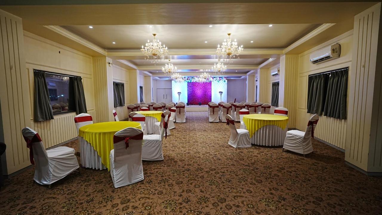 L P Regency, Pune Ngoại thất bức ảnh