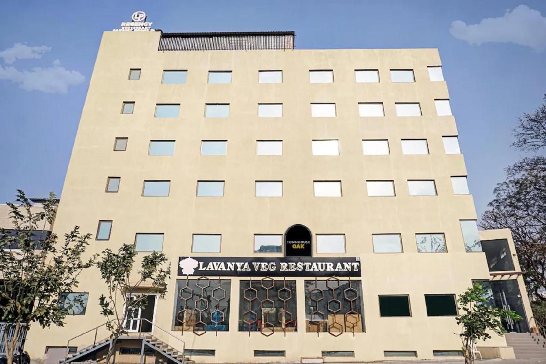 L P Regency, Pune Ngoại thất bức ảnh