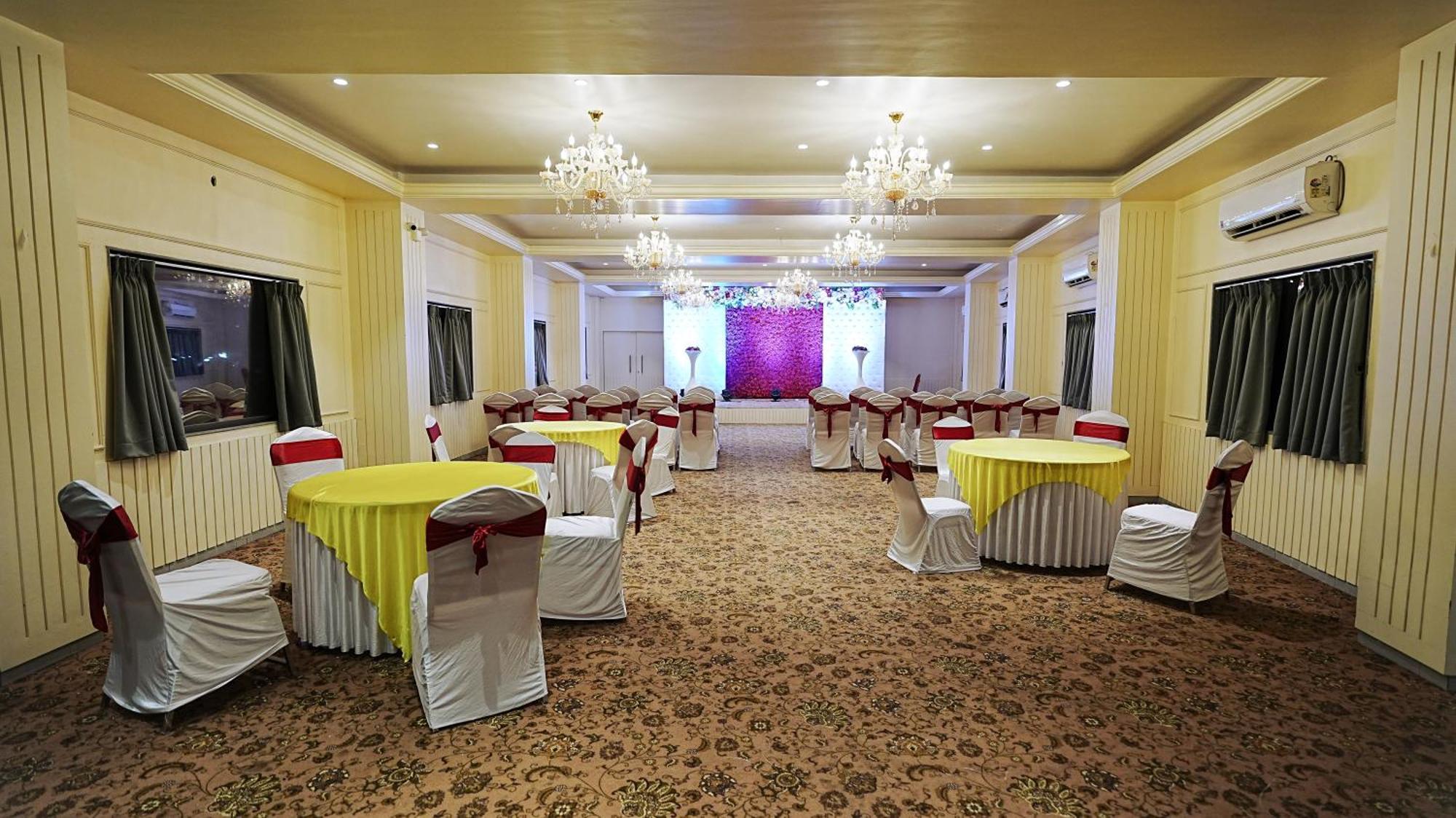 L P Regency, Pune Ngoại thất bức ảnh