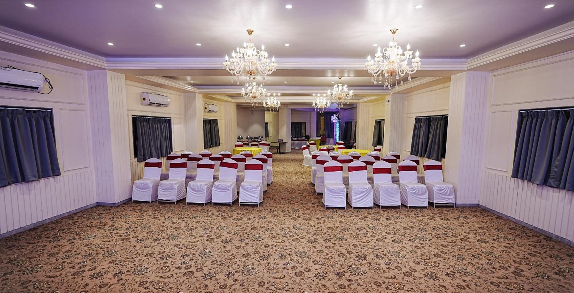 L P Regency, Pune Ngoại thất bức ảnh
